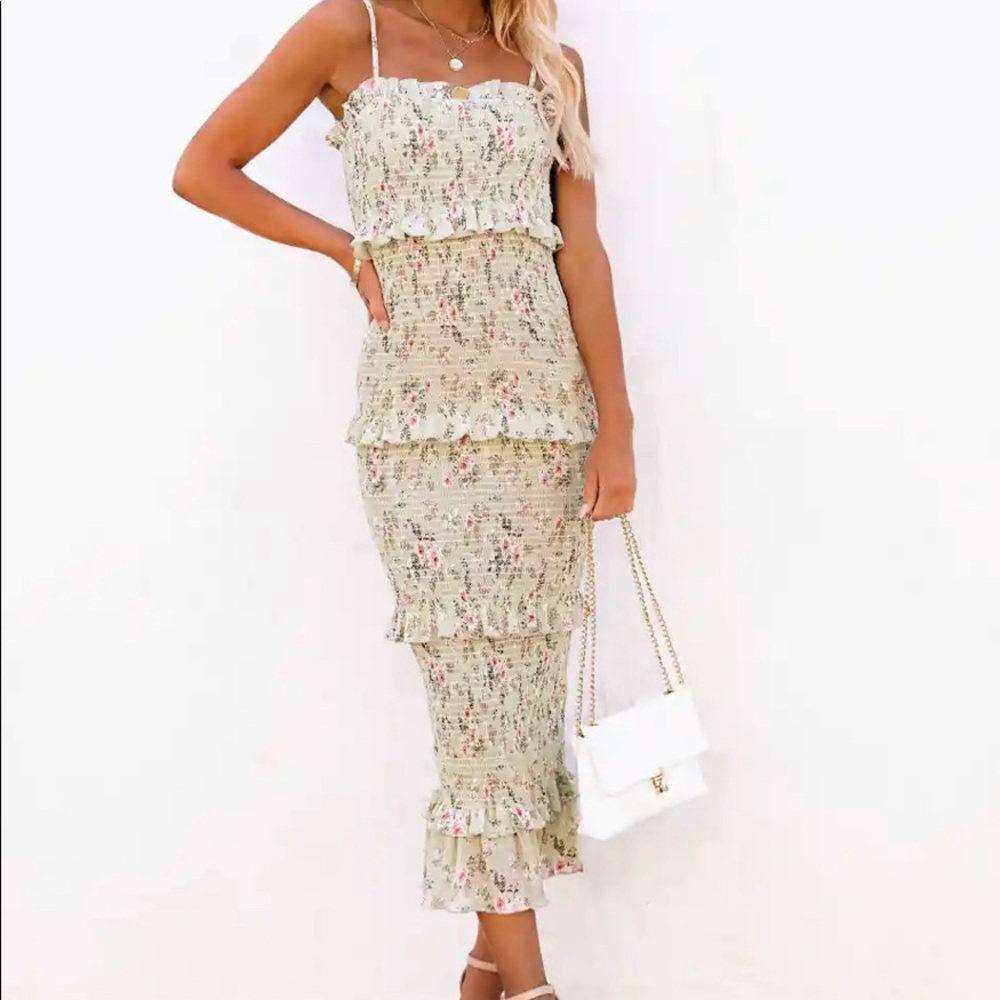 Floral smocked midi dress - only worn once! Super comfy!